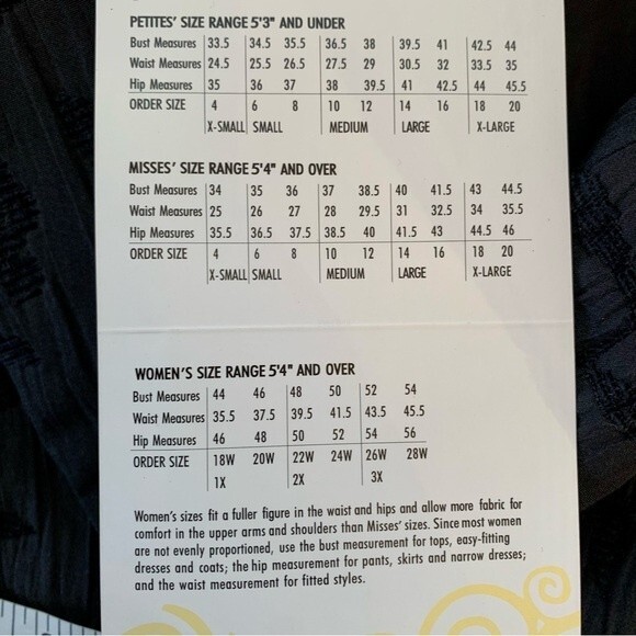 NWT QVC Simonton Says Black Embossed Floral Blazer Medium - Picture 12 of 13